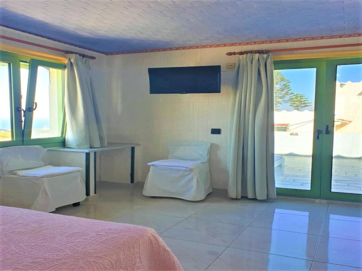 Very Spacious And Well Equipped Room Near The Sea Hersónissos Extérieur photo